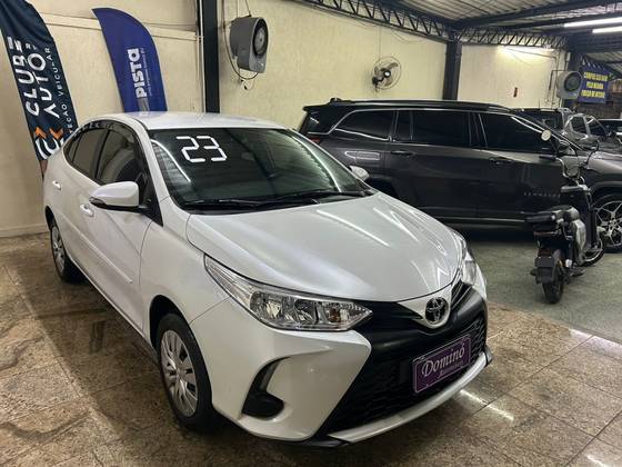 TOYOTA YARIS 1.5 16V FLEX SEDAN XL LIVE MULTIDRIVE